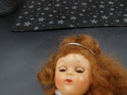 virga redhead face